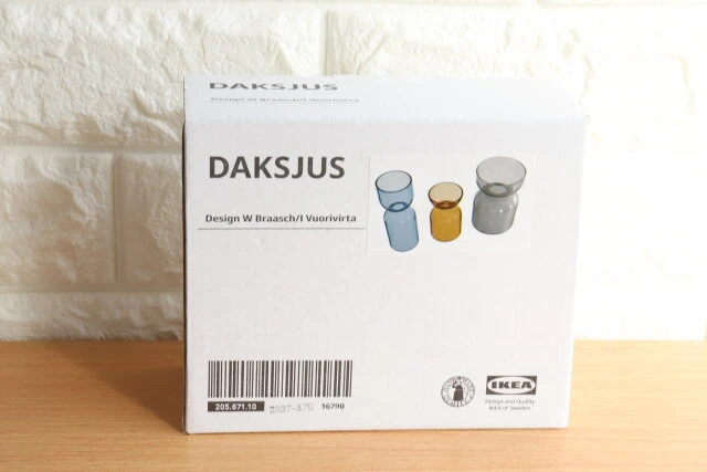IKEAのDAKSJUS ダクシュース 花瓶3点セットのパッケージ