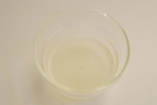 豆乳バナナプリン　レシピ　粉ゼラチンを水でふやかす