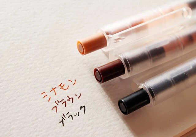 ダイソー　ゲルインクボールペン（ノック式、A、3本）　色　カラー展開　使用感