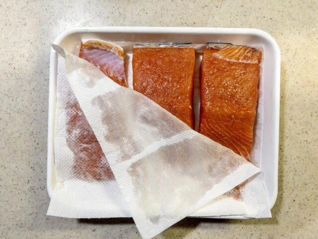 鮭ちゃんちゃん焼き　レシピ　鮭の下準備