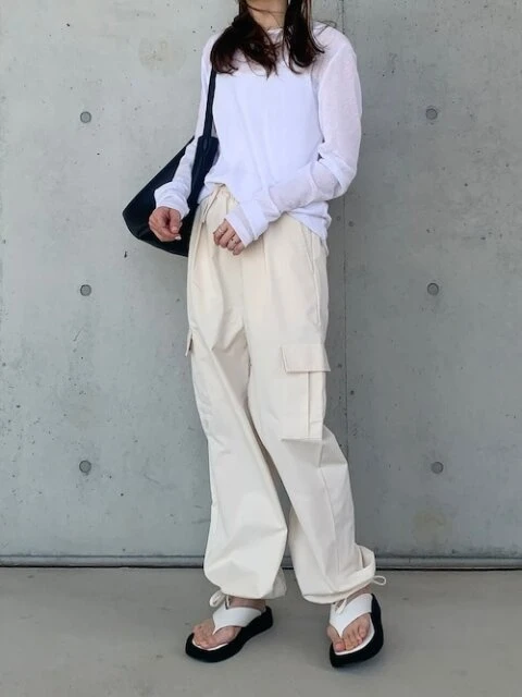 韓国っぽコーデ　韓国ファッション　体型カバー