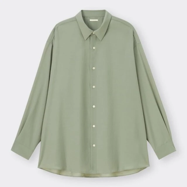 GU　グリーンシャツ　オーバーサイズ　カジュアルフェミニン　EccO　イラスト　シアーオーバーサイズシャツ
