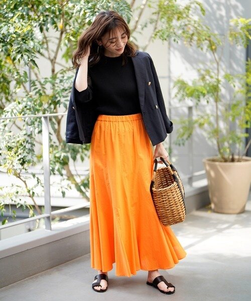オレンジスカート