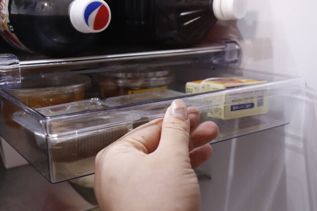 100均　ダイソー　吊り下げ冷蔵庫収納ケース（ワイド）　食材　整理
