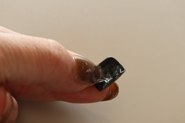 ダイソー　ネイルチップ　まとめ　ネイルチップ（フット、大理石柄ブラックシルバーカラー）　付け方　ネイル用両面テープ