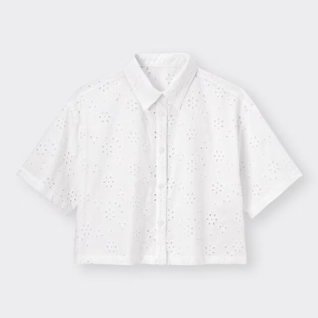 GU　トップス　白シャツ　コットンレースクロップドシャツ