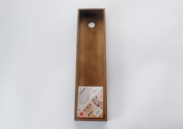 ダイソー　木BOX（ネコの爪とぎ用）　パッケージ
