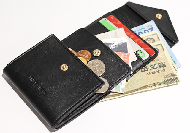 最強のミニ財布を付録で発見！スマートなお会計ができるミニ財布
