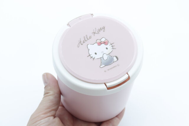 可愛い Kittyちゃんの綿棒ケース - メイク道具/ケアグッズ