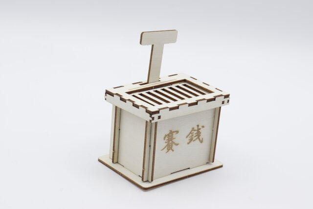 セリアの木製ミニ賽銭箱の完成形