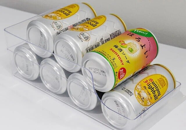 ダイソーの冷蔵庫用収納ケースの350ml缶用にビールを入れる