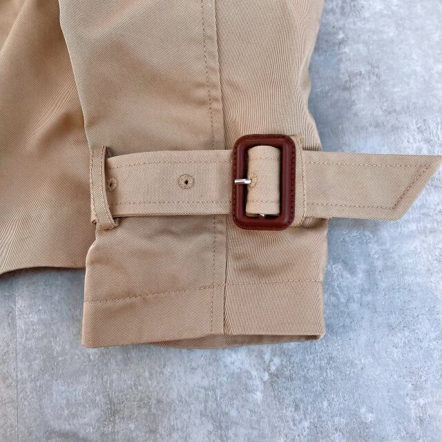 H&Mトレンチライクジャケットの袖口