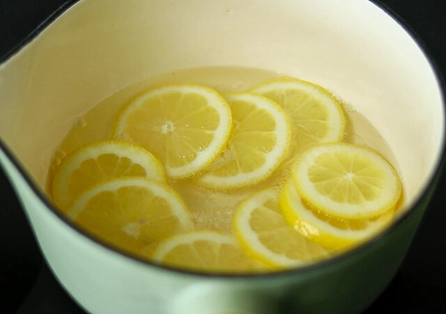 レモンマフィン　レシピ　レモンのコンポートを作る