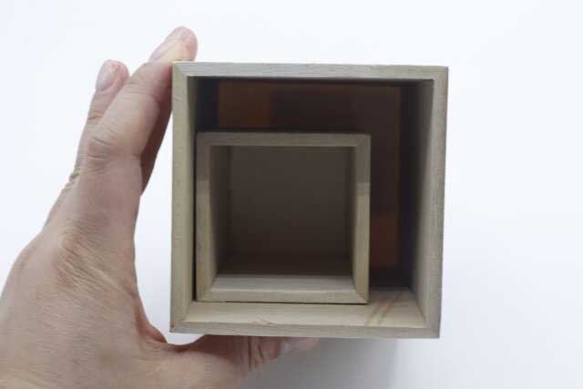 ダイソーの木製インテリアペンBOX（デザインロゴ）のサイズ
