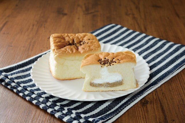 ローソン　パンとエスプレッソと　コーヒークリームパン