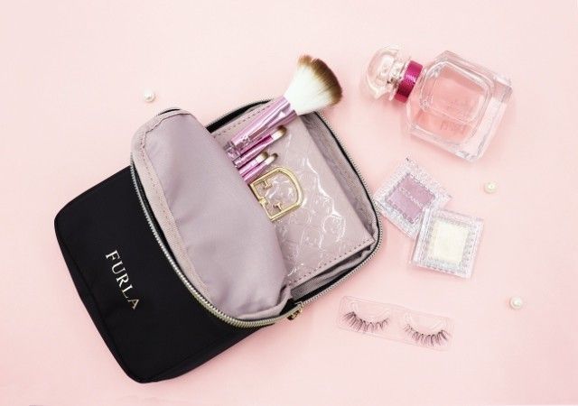 この付録豪華すぎる Furlaコラボのミラー ミラーケースが大人可愛い Sweet10月号 Michill ミチル