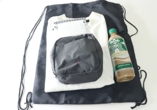 ダイソーさん300円ってやりすぎ！「もう服屋さんで買えないよ…！」シンプル便利な黒バッグ